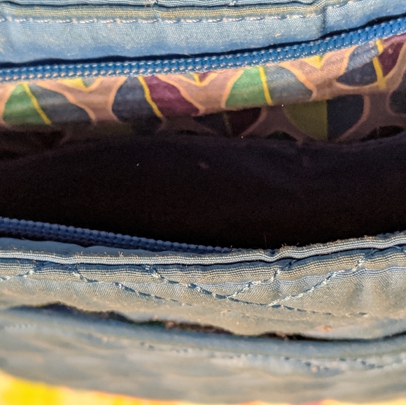 Vera Bradley purse - Picture 4 of 6